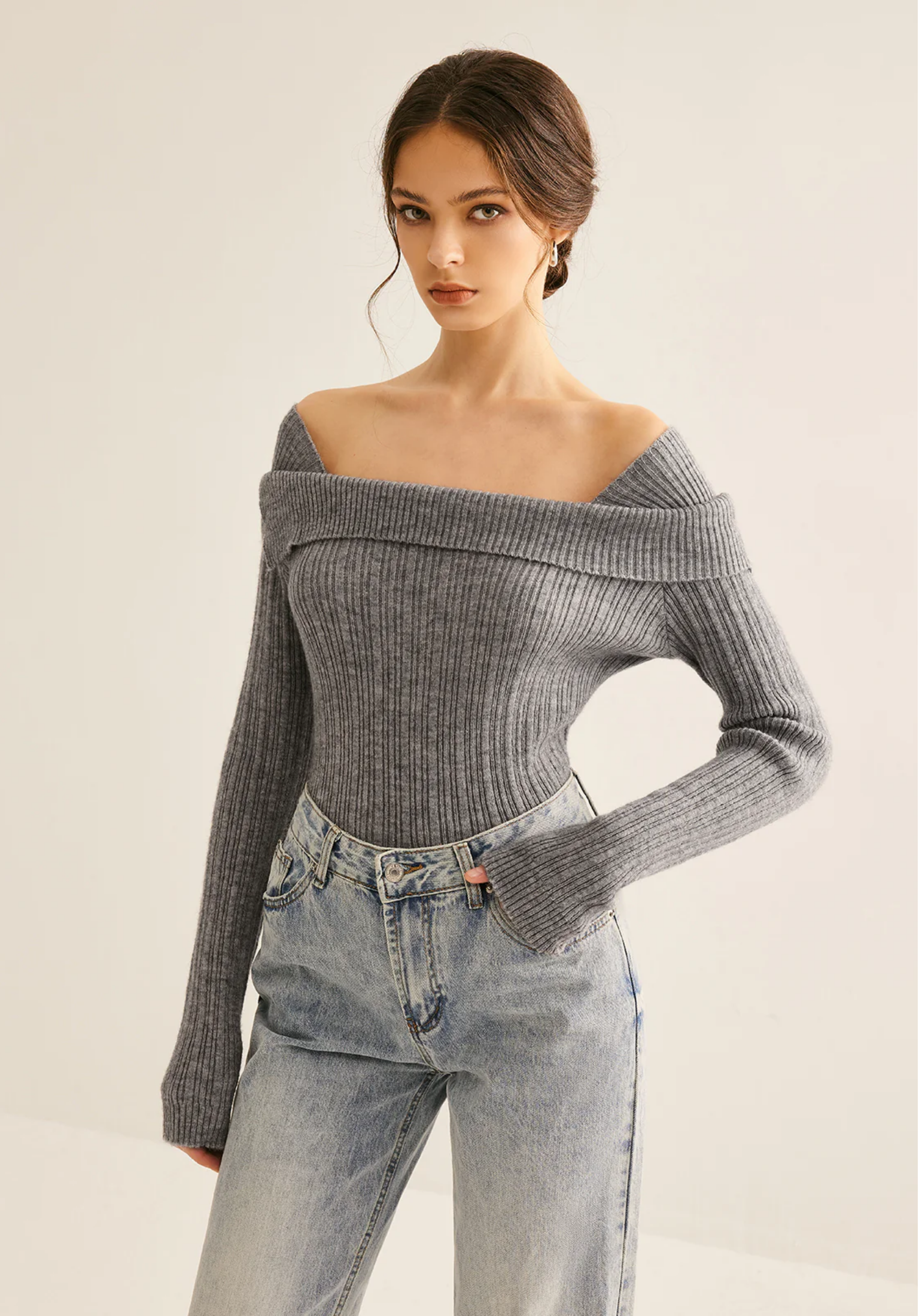 Ribbed Slim Sweater